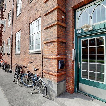 Cosy Room In Residential Part Of Copenhagen, With Free Street Parking And Shared Bathroom Buitenkant foto